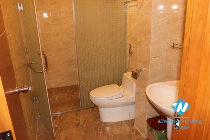 Apartment with 1 bedroom for rent in Truc Bach area, Ba Dinh, Hanoi